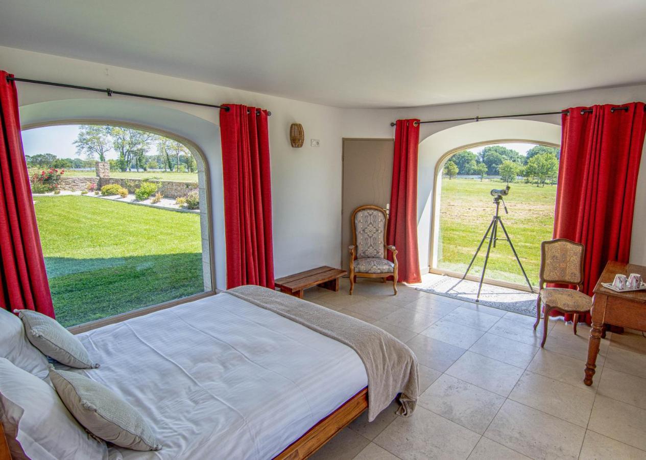 Domaine De Kerbillec Bed & Breakfast Theix ภายนอก รูปภาพ