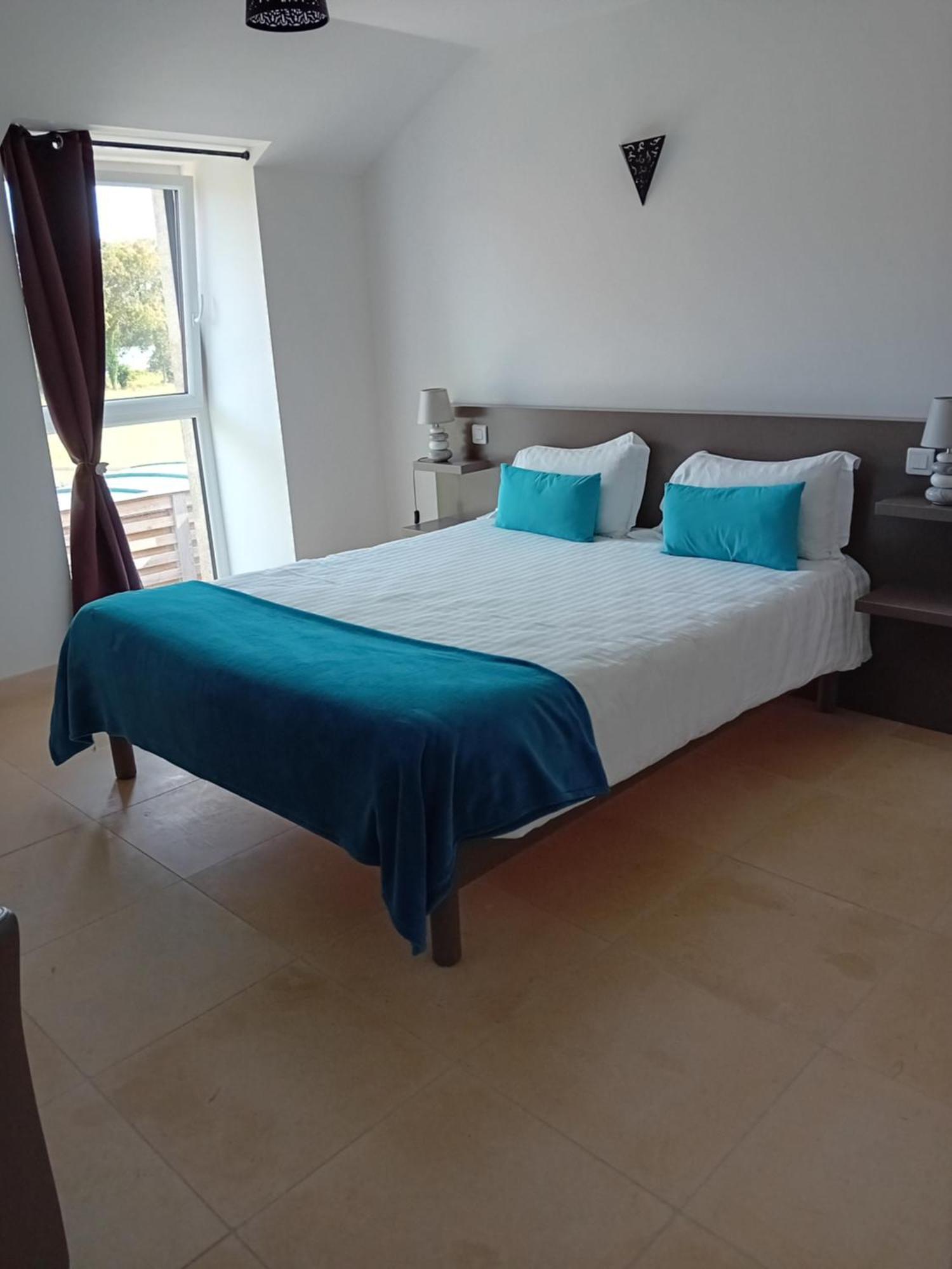 Domaine De Kerbillec Bed & Breakfast Theix ภายนอก รูปภาพ